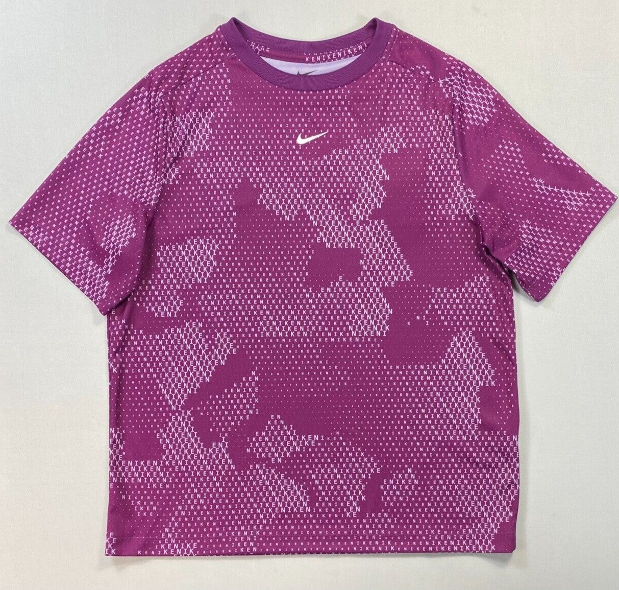 Boy's Nike Youth FN8694 Dri-Fit Short Sleeve All Over Print Polyester Shirt NEW