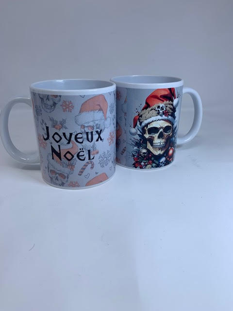 Tasse humoristique Noel Heavy Skull