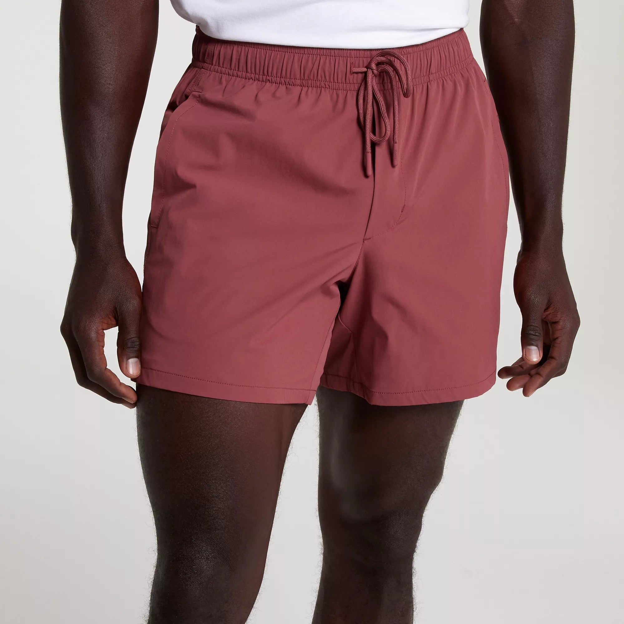 VRST Men's 5'' Everyday Short, XXL, Desert Rust Red