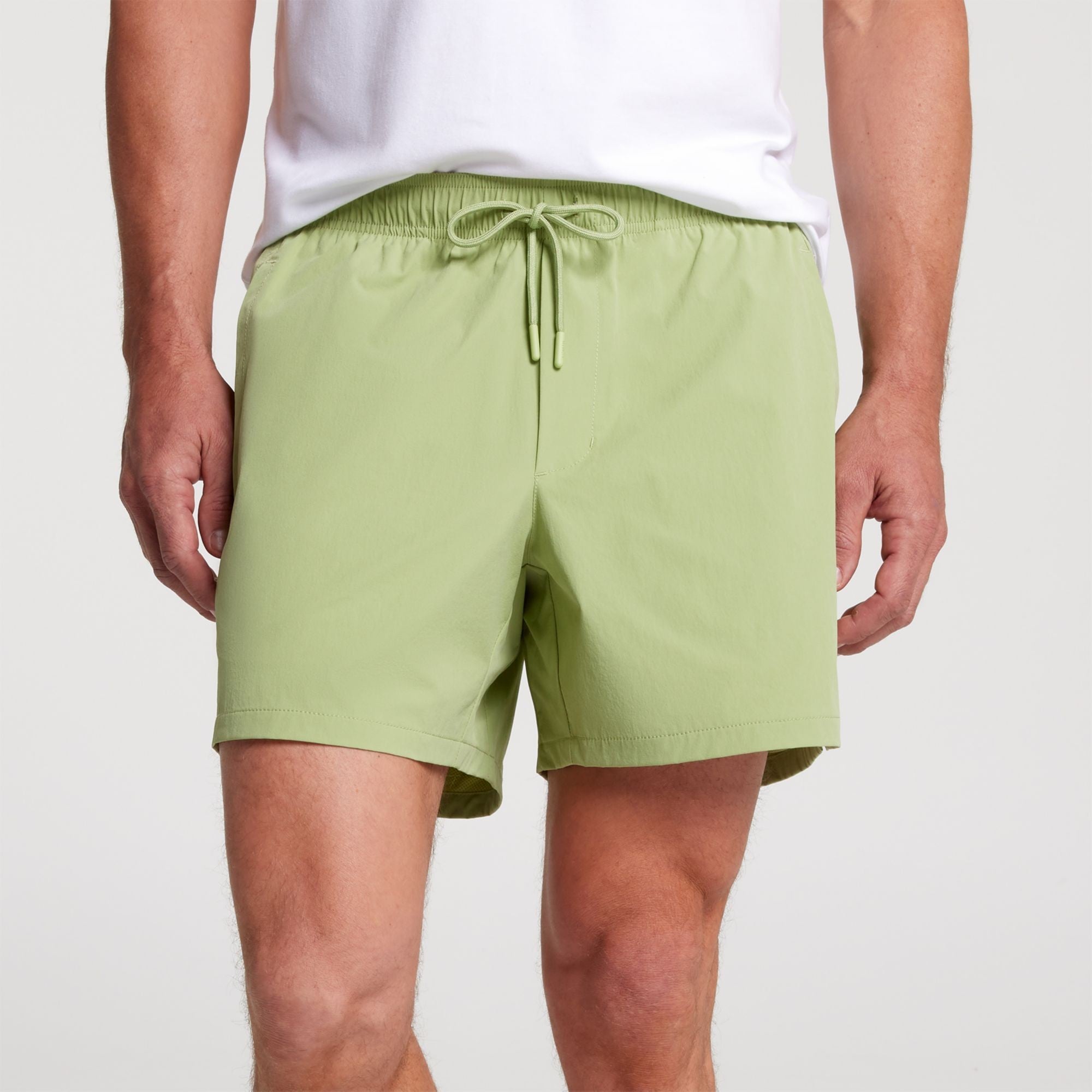 VRST Men's 5'' Everyday Short, Medium, Green Seedling