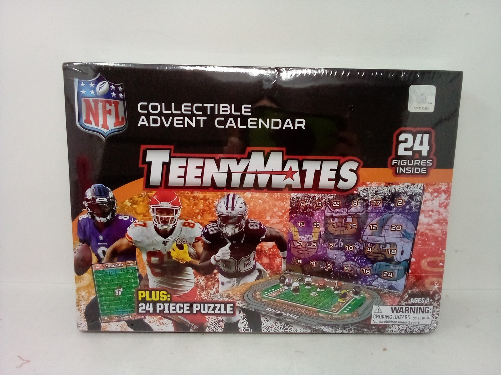 NFL TeenyMates Advent Calendar 24 Figures & Puzzle